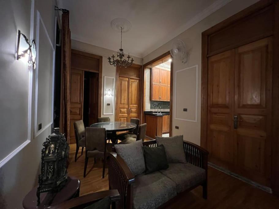 Authentic 3Br Apartment In Downtown, القاهرة المظهر الخارجي الصورة